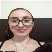 Soy estudiante de Lenguas Modernas en la UGR, no tengo experiencia todavía enseñando español, pero sí he dado clases particulares.